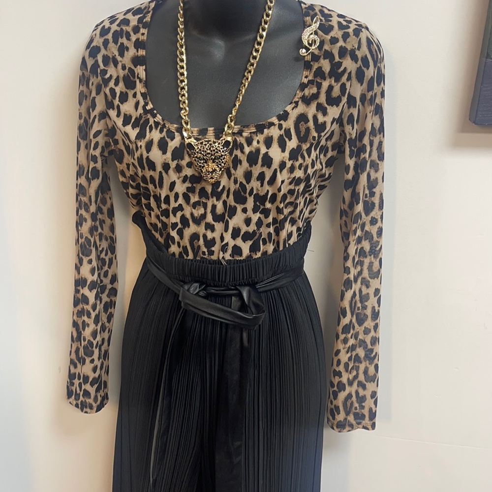 VICTORIAS SECRET LEOPARD 🐆 PRINT SHEER TOP